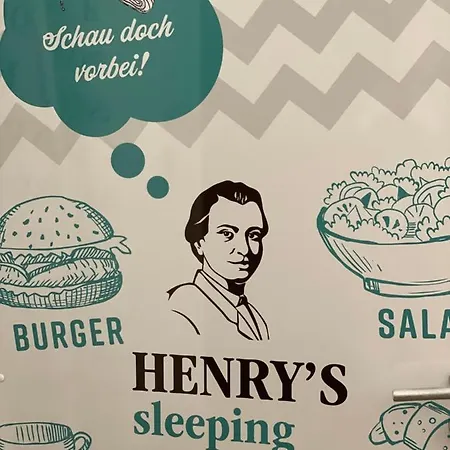 Hostel Henriettas Sleeping *