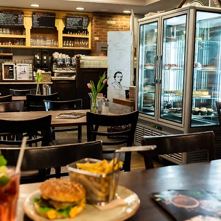 Hostel Henriettas Sleeping Ulm