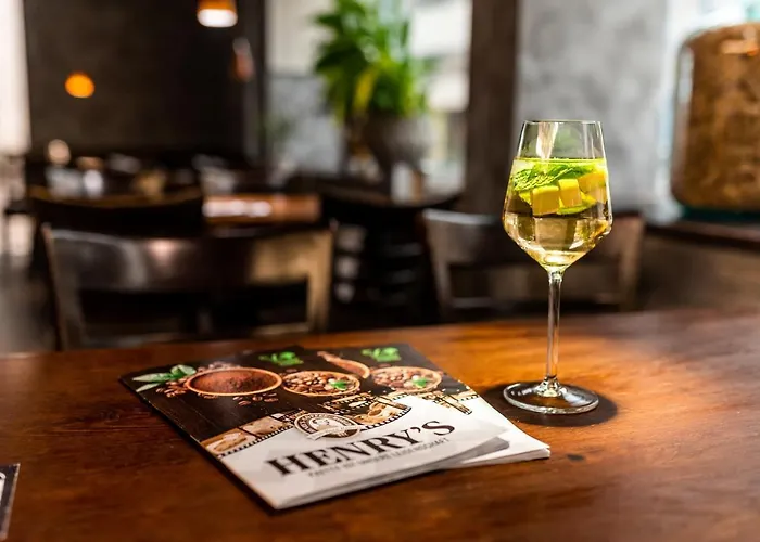 Henriettas Sleeping Hostel Ουλμ