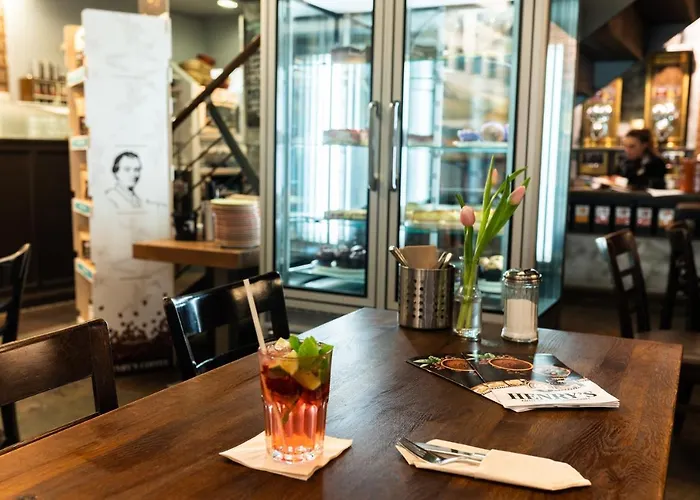 Hostel Henriettas Sleeping Ουλμ