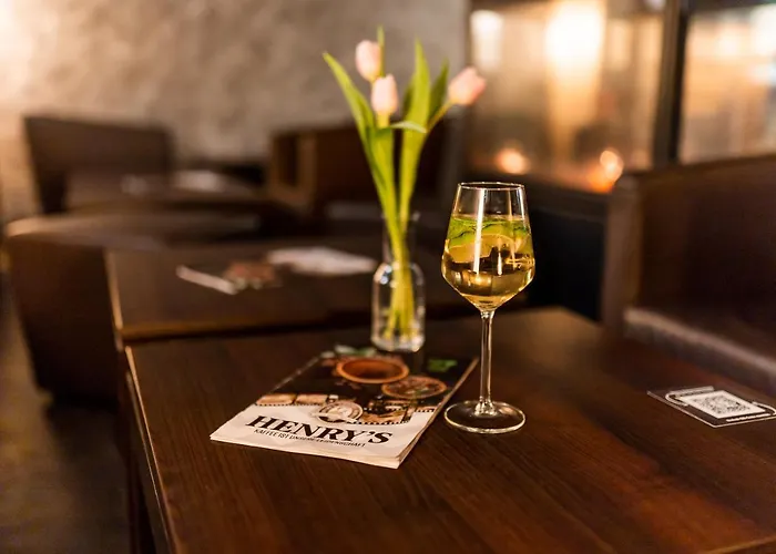 Henriettas Sleeping Hostel