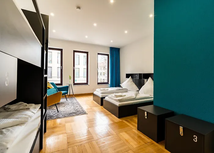 Henriettas Sleeping Hostel