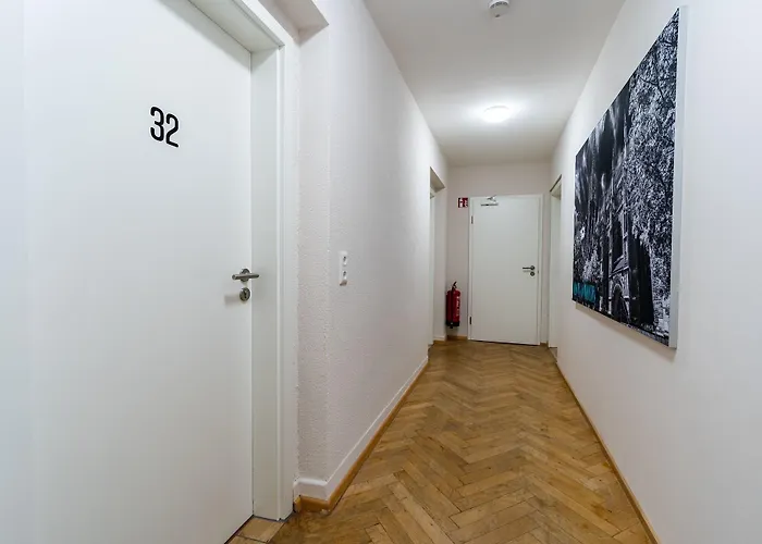 Henriettas Sleeping Hostel